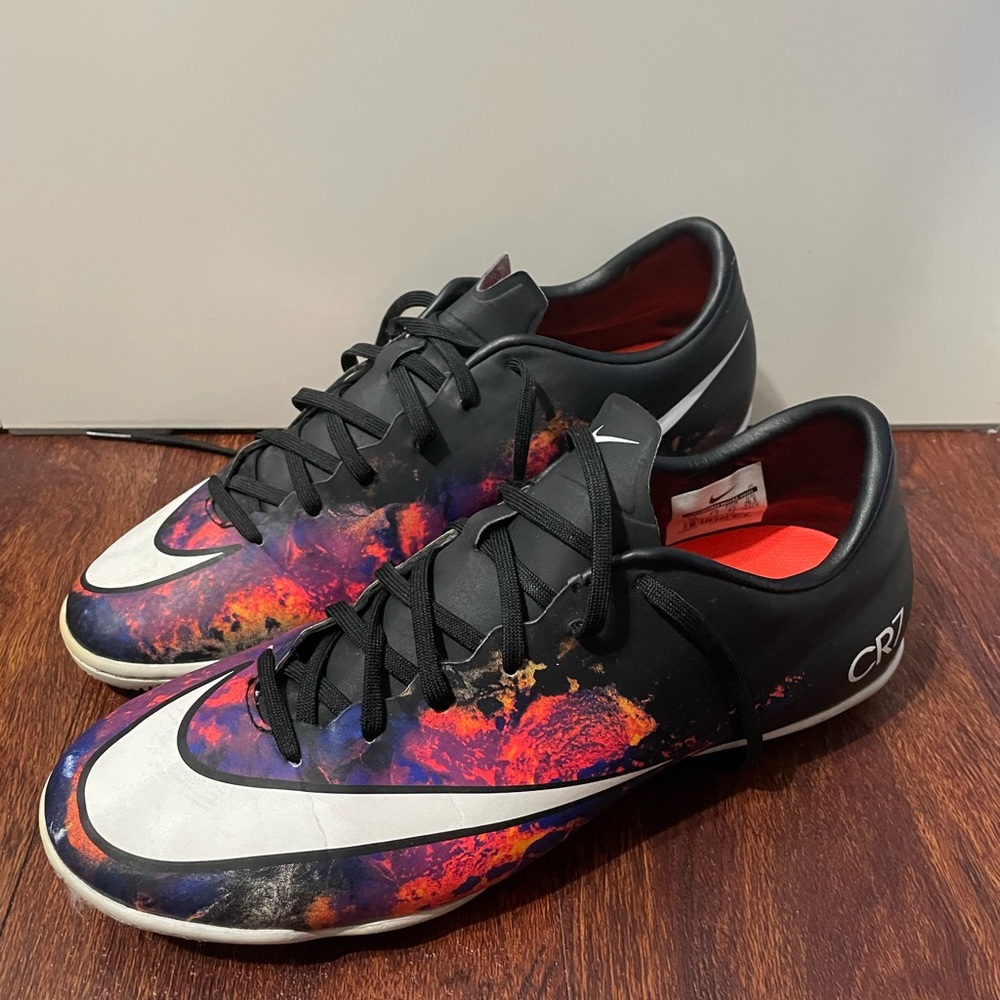 Multicolored indoor nike futsol shoes, mens size 8.5.